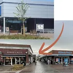 Апартаменты Aircon Near Tilburg & Efteling Park Рамсдонксвер