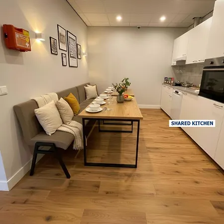 Aircon Near Tilburg & Efteling Park Апартаменты *