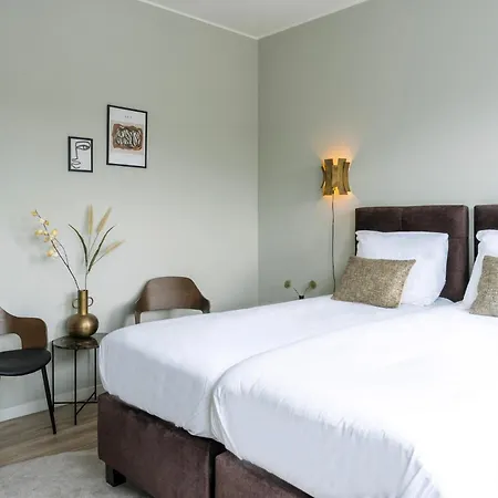 Aircon Near Tilburg & Efteling Park *