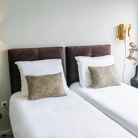 Practical W Private Bathroom Shared Kitchen Apartment Raamsdonksveer