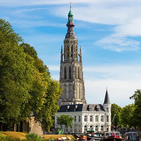 Aircon Near Tilburg & Efteling Park Апартаменты