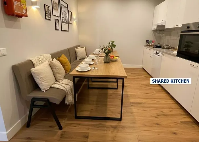 Aircon Near Tilburg & Efteling Park Apartment *