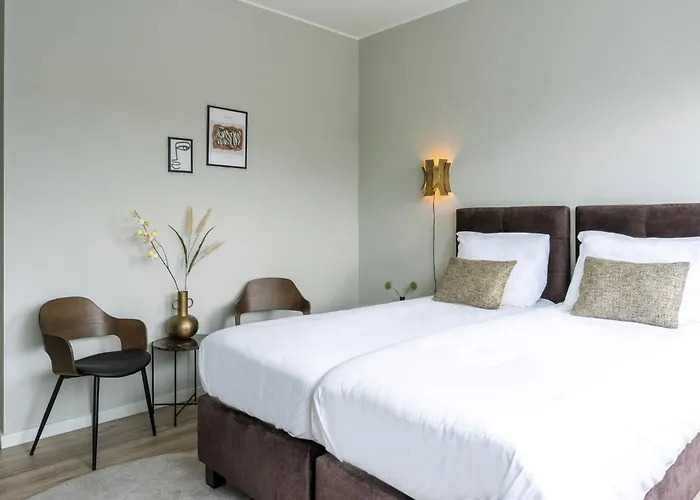 Aircon Near Tilburg & Efteling Park *